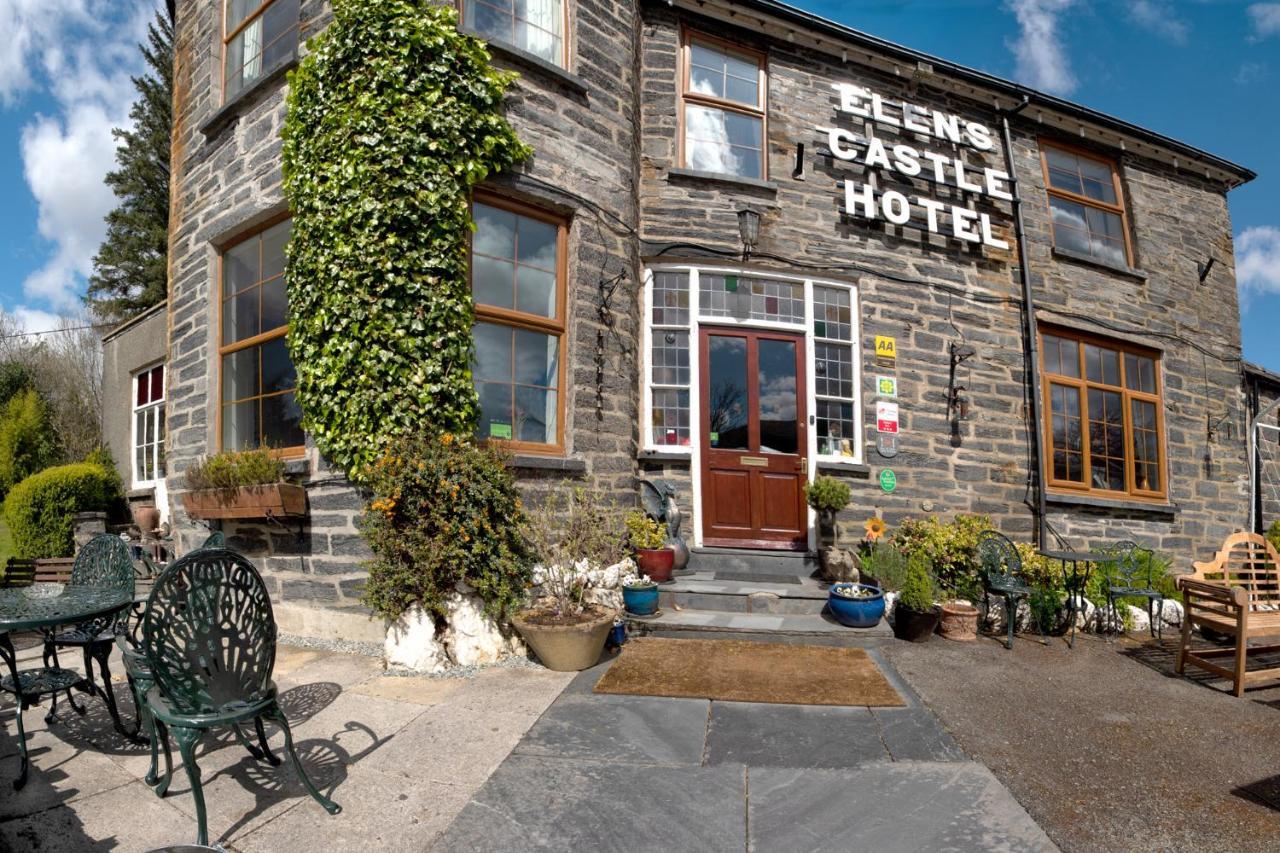 Elen'S Castle Hotel Dolwyddelan Esterno foto