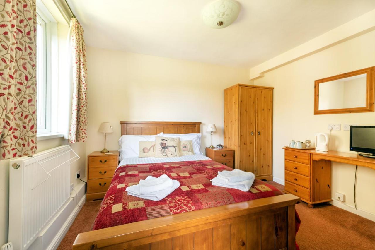 Elen'S Castle Hotel Dolwyddelan Esterno foto